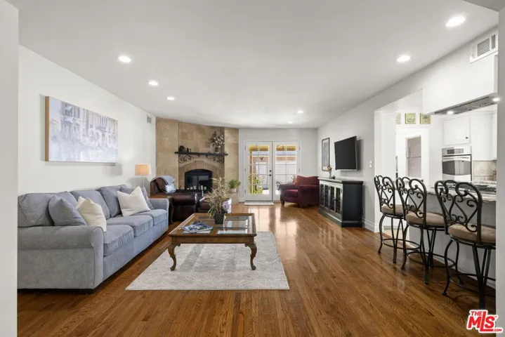 spacious living room