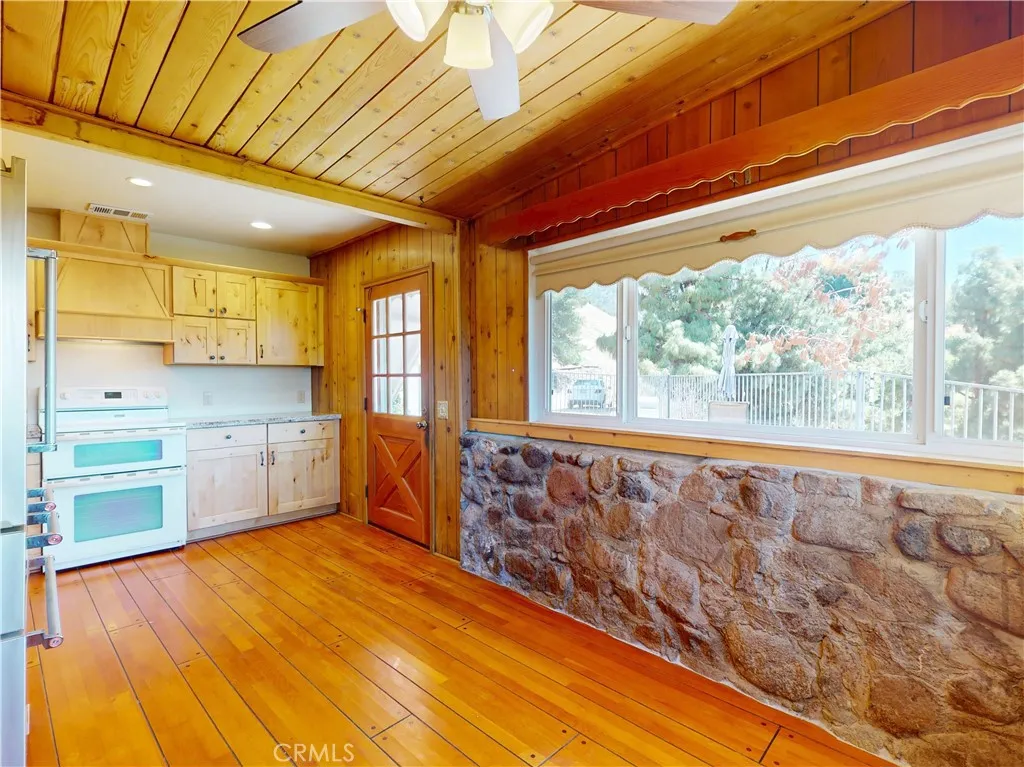 From breakfast area to kitchen