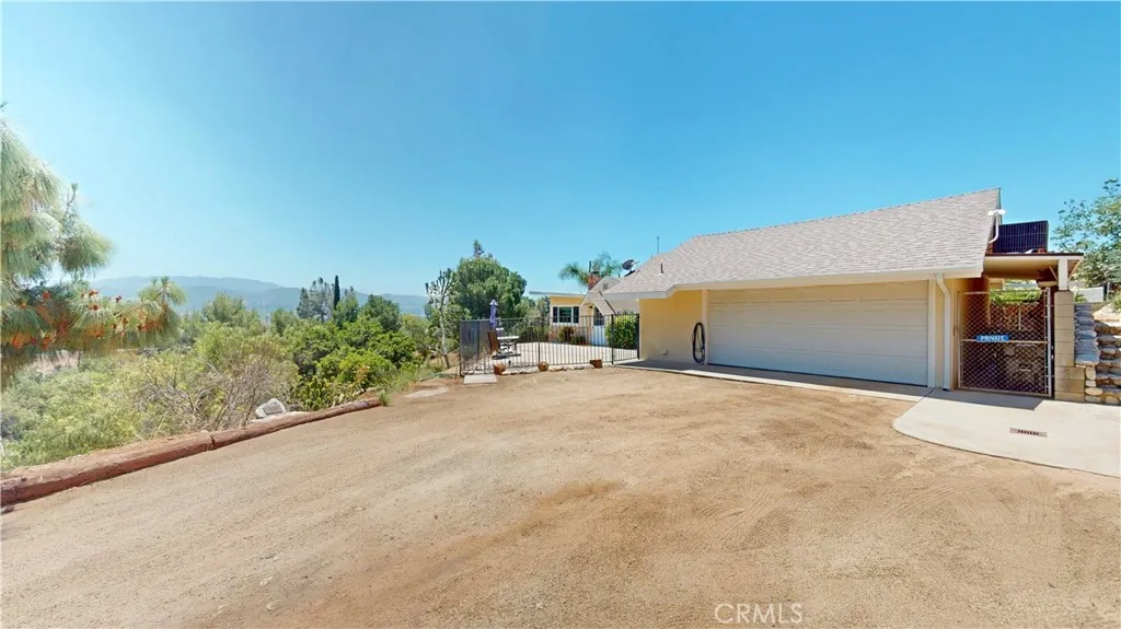 Driveway & Parking area and oversized garage