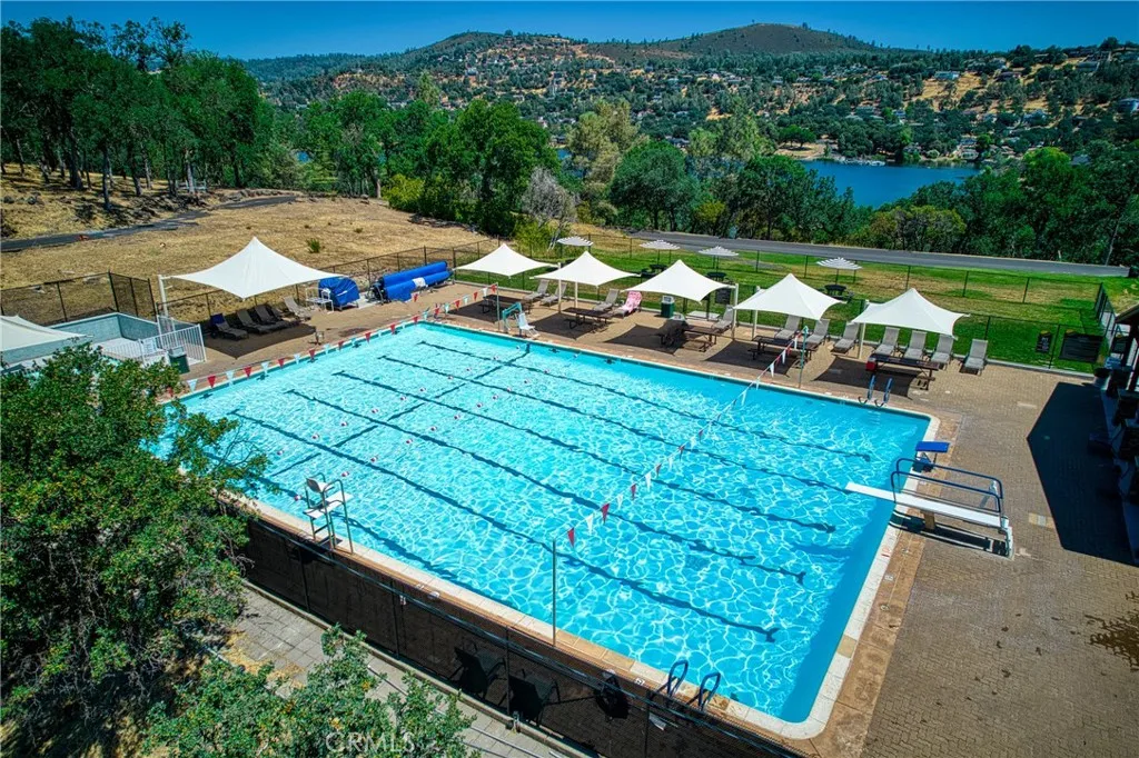 HOA Amenities - Pool