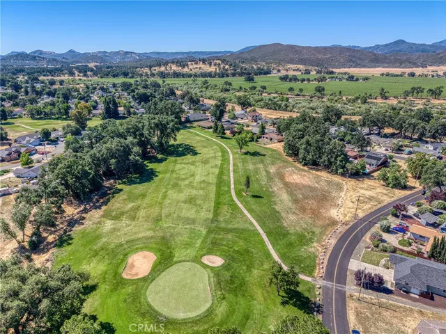HOA Amenities - Golf Course