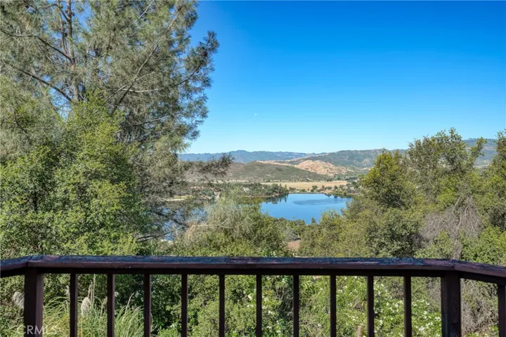 17045 Squirrelhill, Hidden Valley Lake, California 95467
