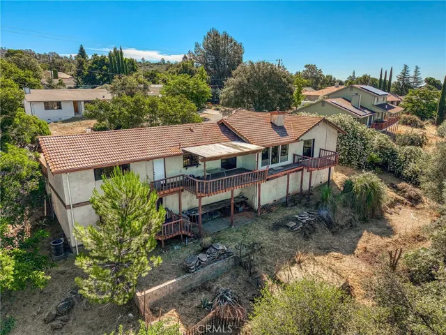 17045 Squirrelhill, Hidden Valley Lake, California 95467