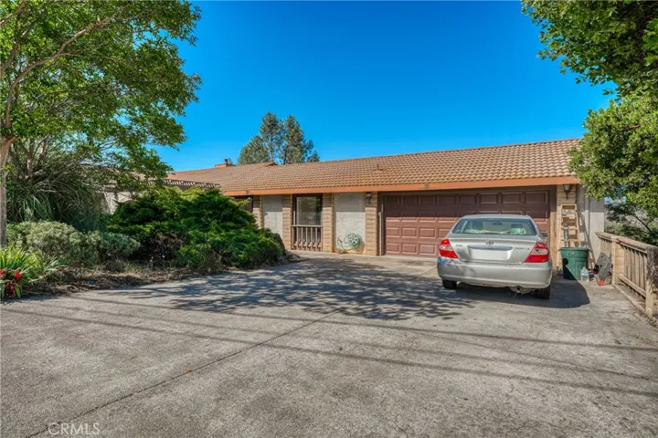 17045 Squirrelhill, Hidden Valley Lake, California 95467