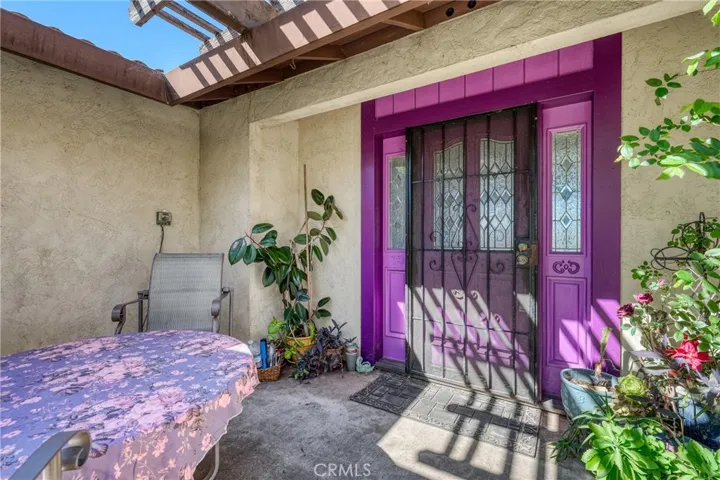 17045 Squirrelhill, Hidden Valley Lake, California 95467