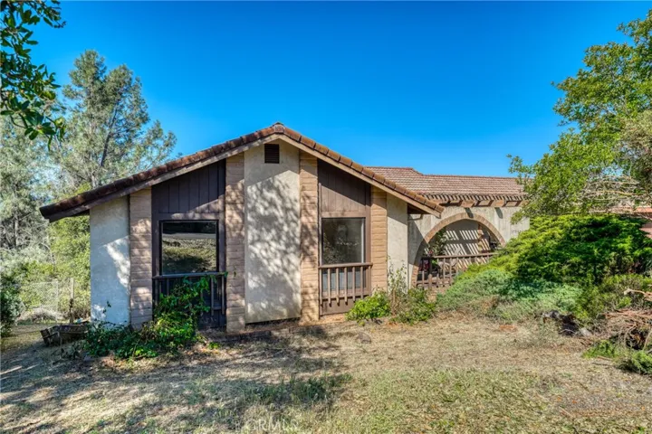 17045 Squirrelhill, Hidden Valley Lake, California 95467