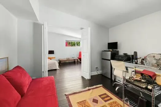 office or bedroom