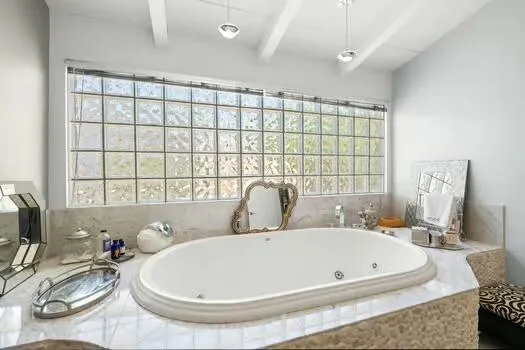 primary tub
