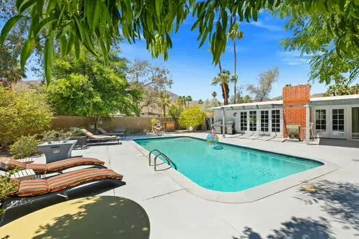 pool with more views