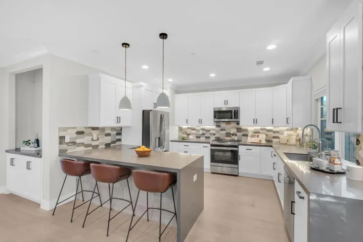 1643 Monroe, Santa Clara, California 95050