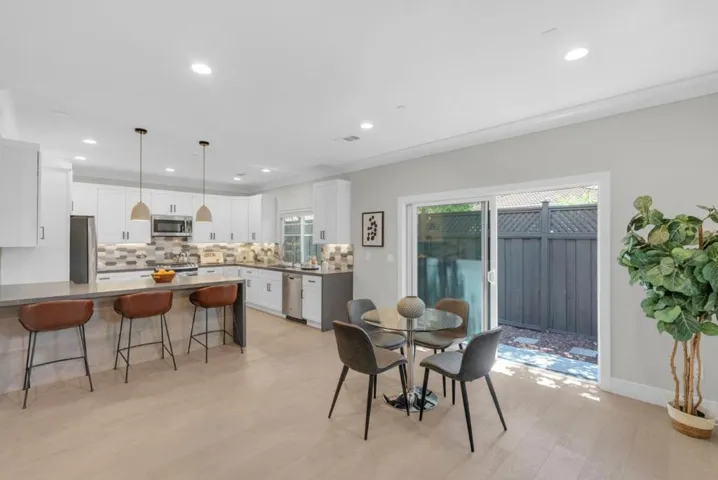1643 Monroe, Santa Clara, California 95050