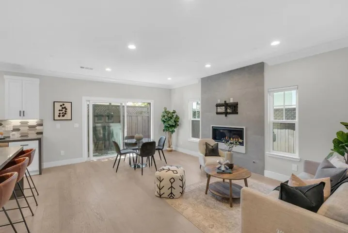 1643 Monroe, Santa Clara, California 95050