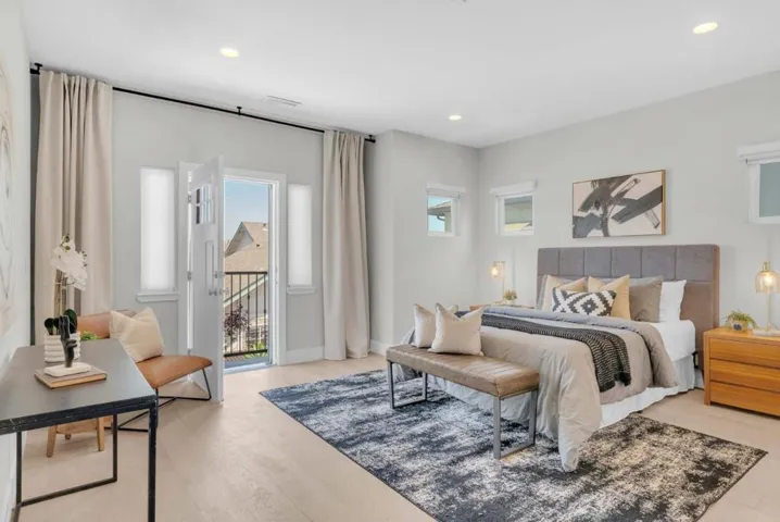 1643 Monroe, Santa Clara, California 95050