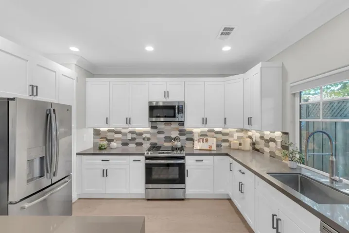 1643 Monroe, Santa Clara, California 95050