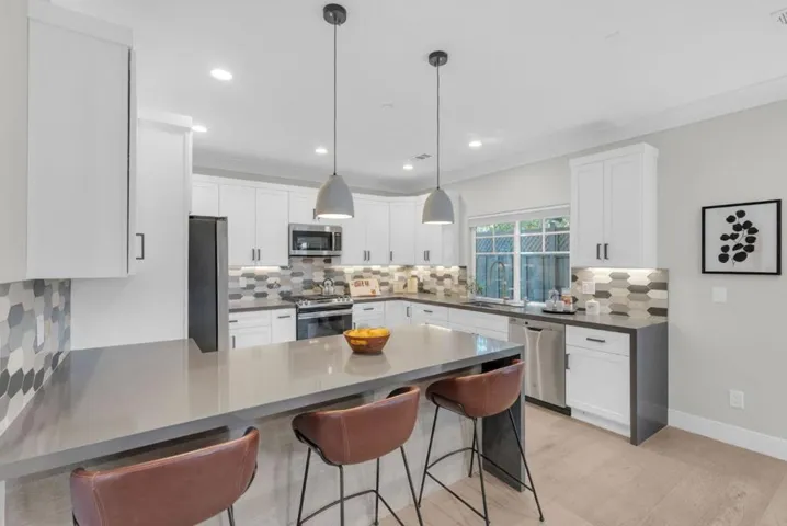 1643 Monroe, Santa Clara, California 95050