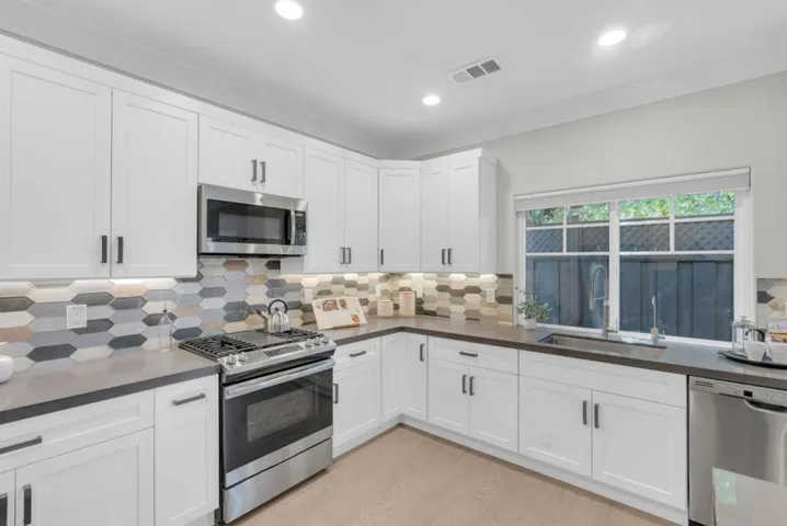 1643 Monroe, Santa Clara, California 95050