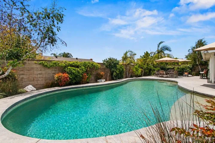 6214 Lake Lucerne Dr, San Diego, California 92119