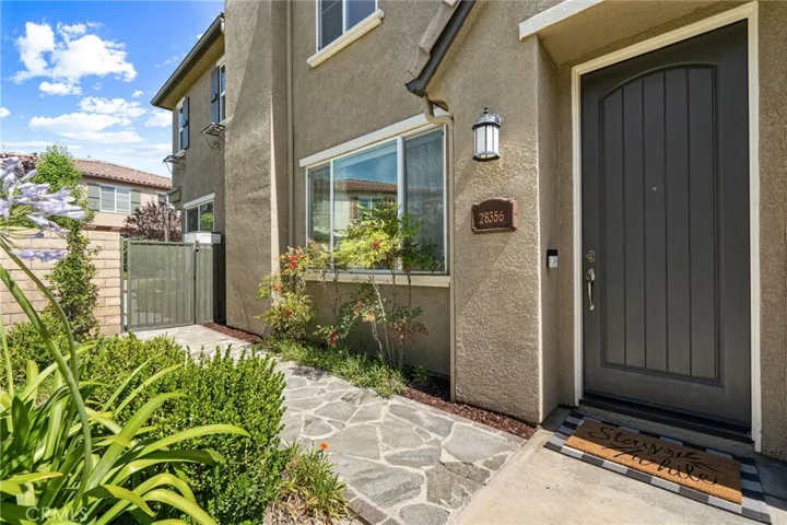 28356 Santa Rosa, Saugus, California 91350