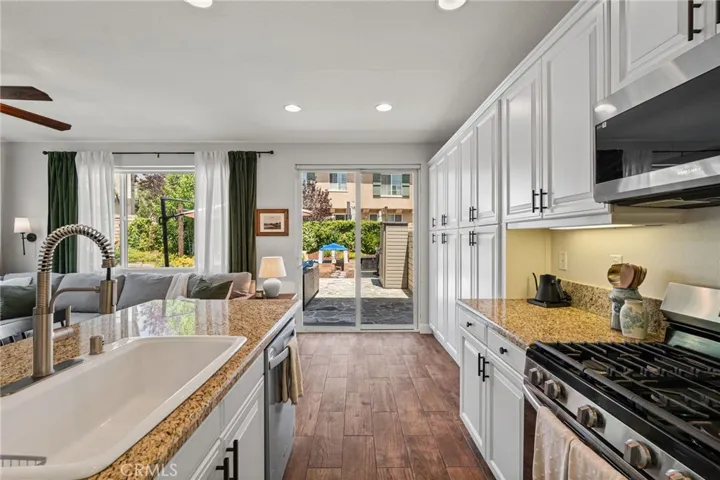 28356 Santa Rosa, Saugus, California 91350