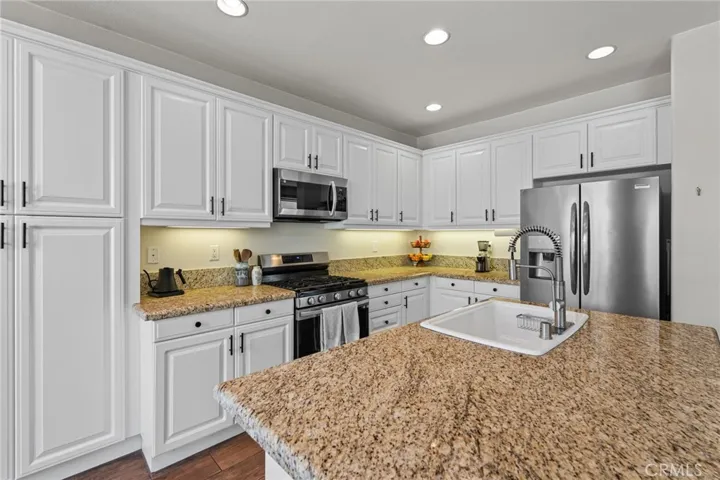28356 Santa Rosa, Saugus, California 91350