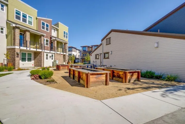 541 San Marcos Terrace 2, Sunnyvale, California 94085