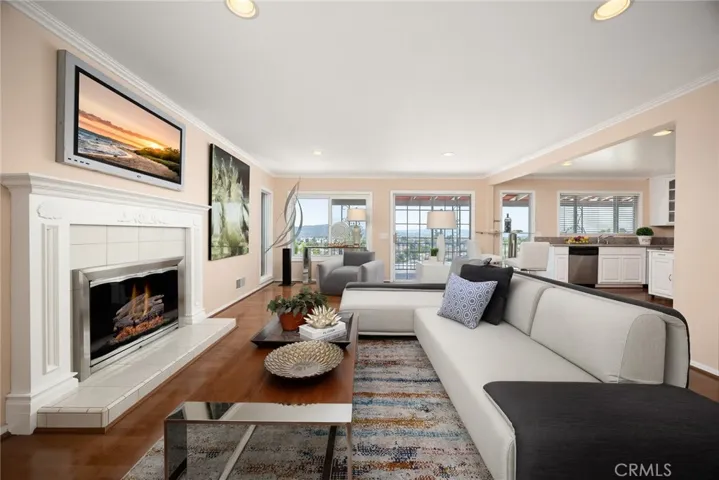 513 Camino De Gloria, Walnut, California 91789