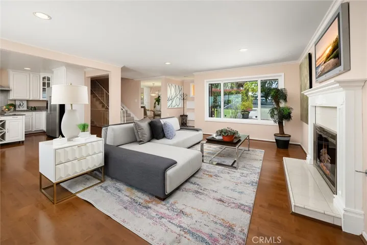 513 Camino De Gloria, Walnut, California 91789