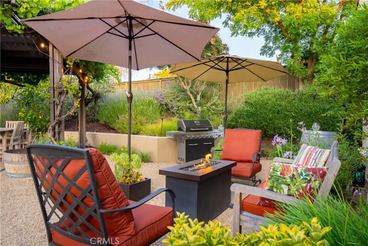 961 Vista Cerro Dr, Paso Robles, California 93446
