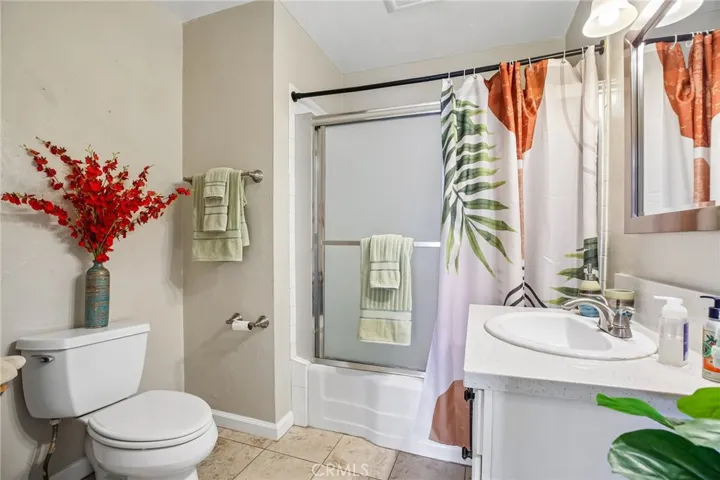 2905 Magnolia, Long Beach, California 90806