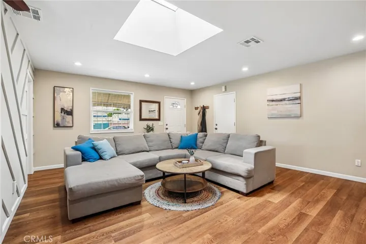 2905 Magnolia, Long Beach, California 90806