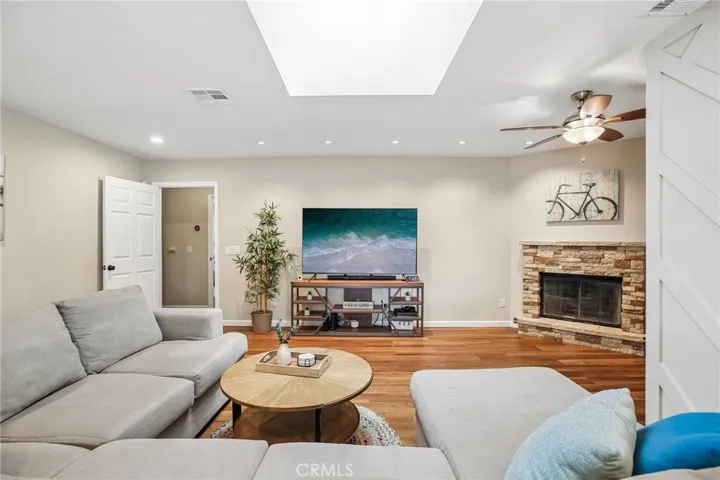 2905 Magnolia, Long Beach, California 90806