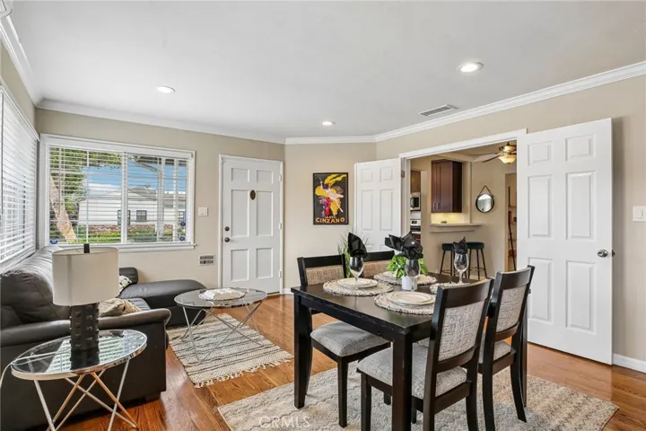 2905 Magnolia, Long Beach, California 90806