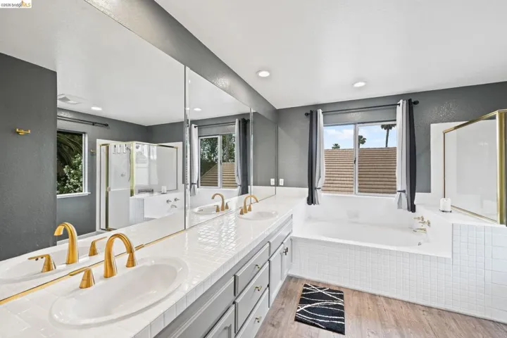 2147 Saint Andrews Ct, Discovery Bay, California 94505