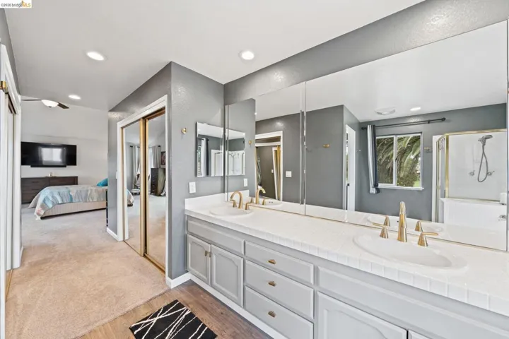 2147 Saint Andrews Ct, Discovery Bay, California 94505