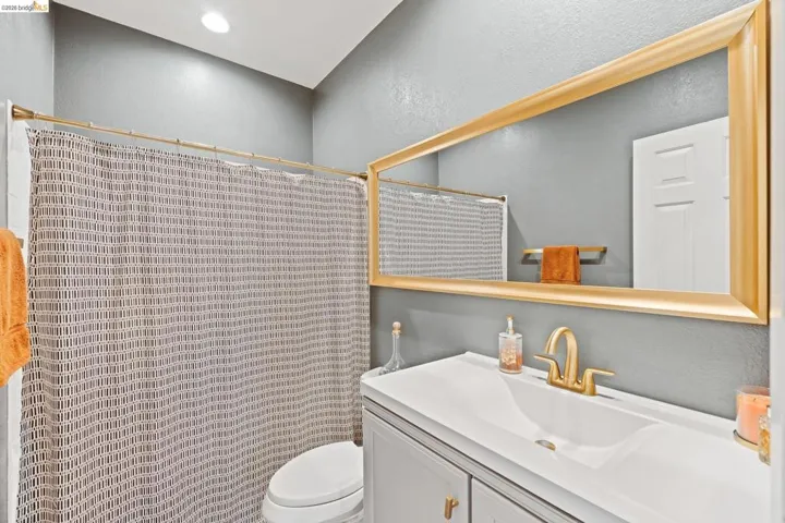 2147 Saint Andrews Ct, Discovery Bay, California 94505