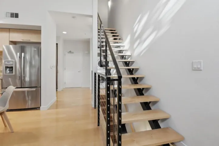 88 Bush Street 2123, San Jose, California 95126