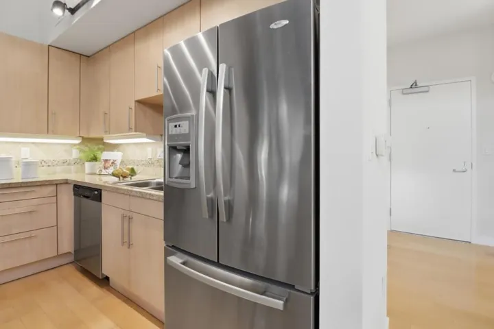 88 Bush Street 2123, San Jose, California 95126