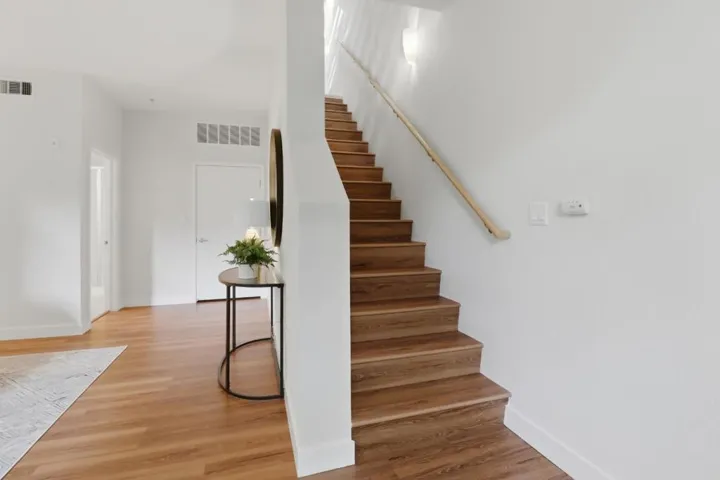 88 Bush Street 2123, San Jose, California 95126