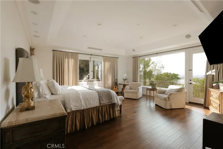 17984 Boris Drive, Encino, California 91316