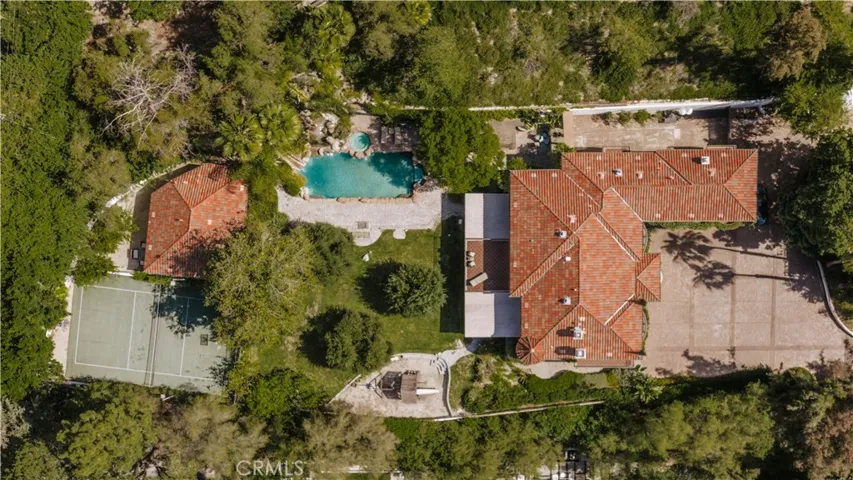 17984 Boris Drive, Encino, California 91316