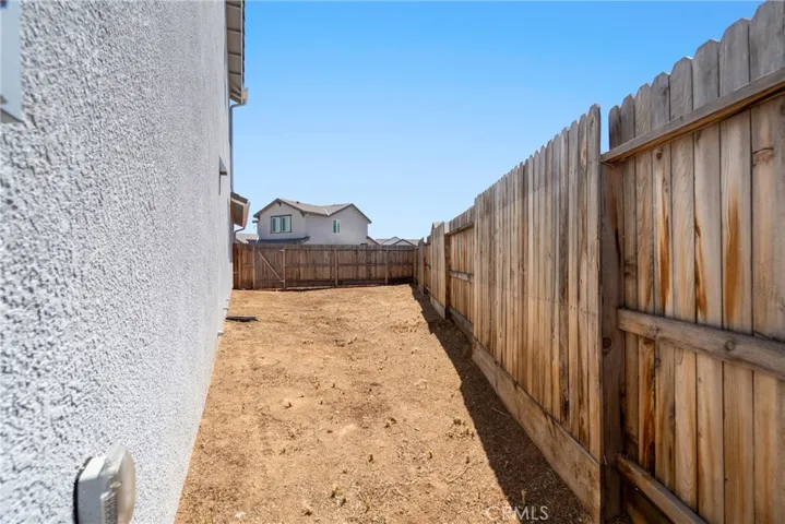 2203 N Laverne, Fresno, California 93727