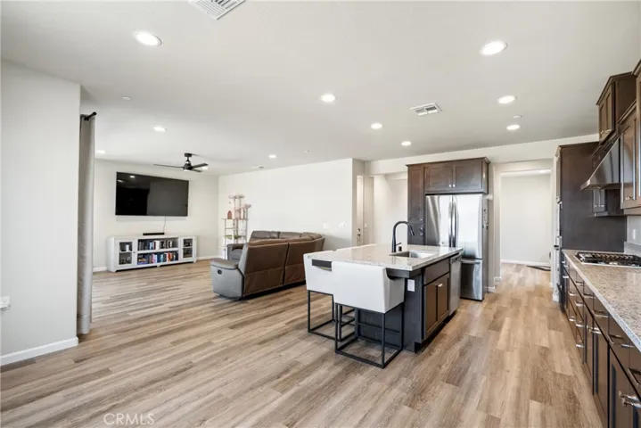 2203 N Laverne, Fresno, California 93727