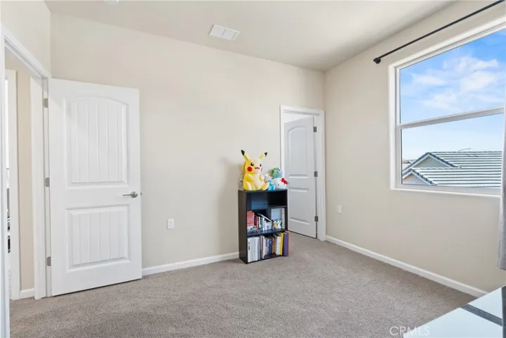 2203 N Laverne, Fresno, California 93727