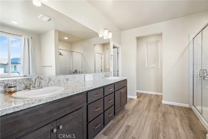 2203 N Laverne, Fresno, California 93727