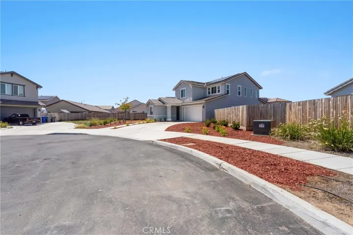 2203 N Laverne, Fresno, California 93727