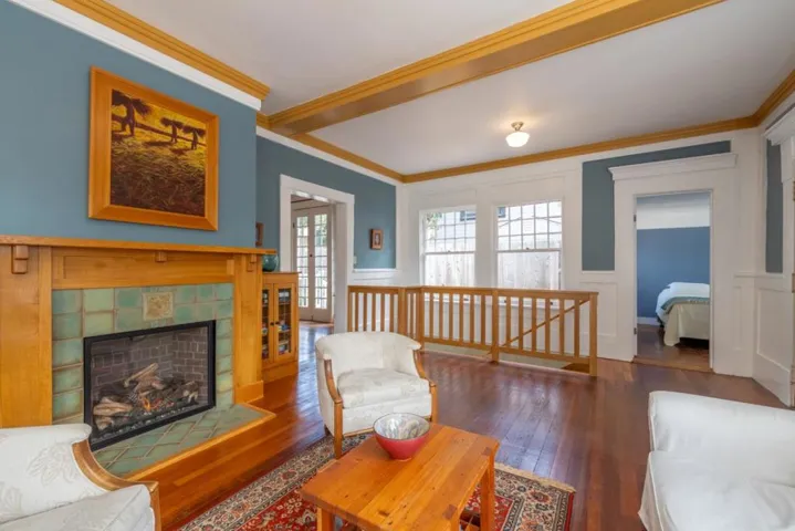 135 5th Street, Pacific Grove, California 93950