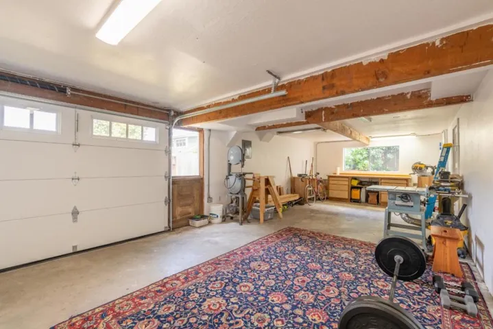 135 5th Street, Pacific Grove, California 93950
