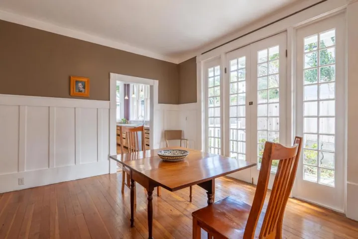135 5th Street, Pacific Grove, California 93950