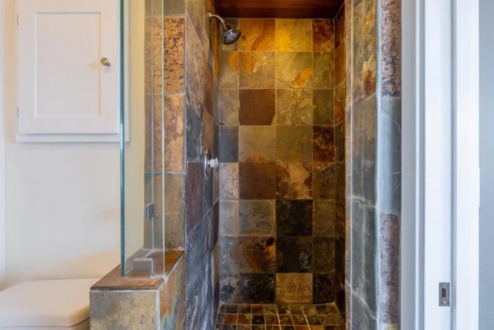135 5th Street, Pacific Grove, California 93950