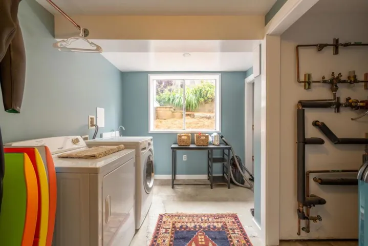 135 5th Street, Pacific Grove, California 93950